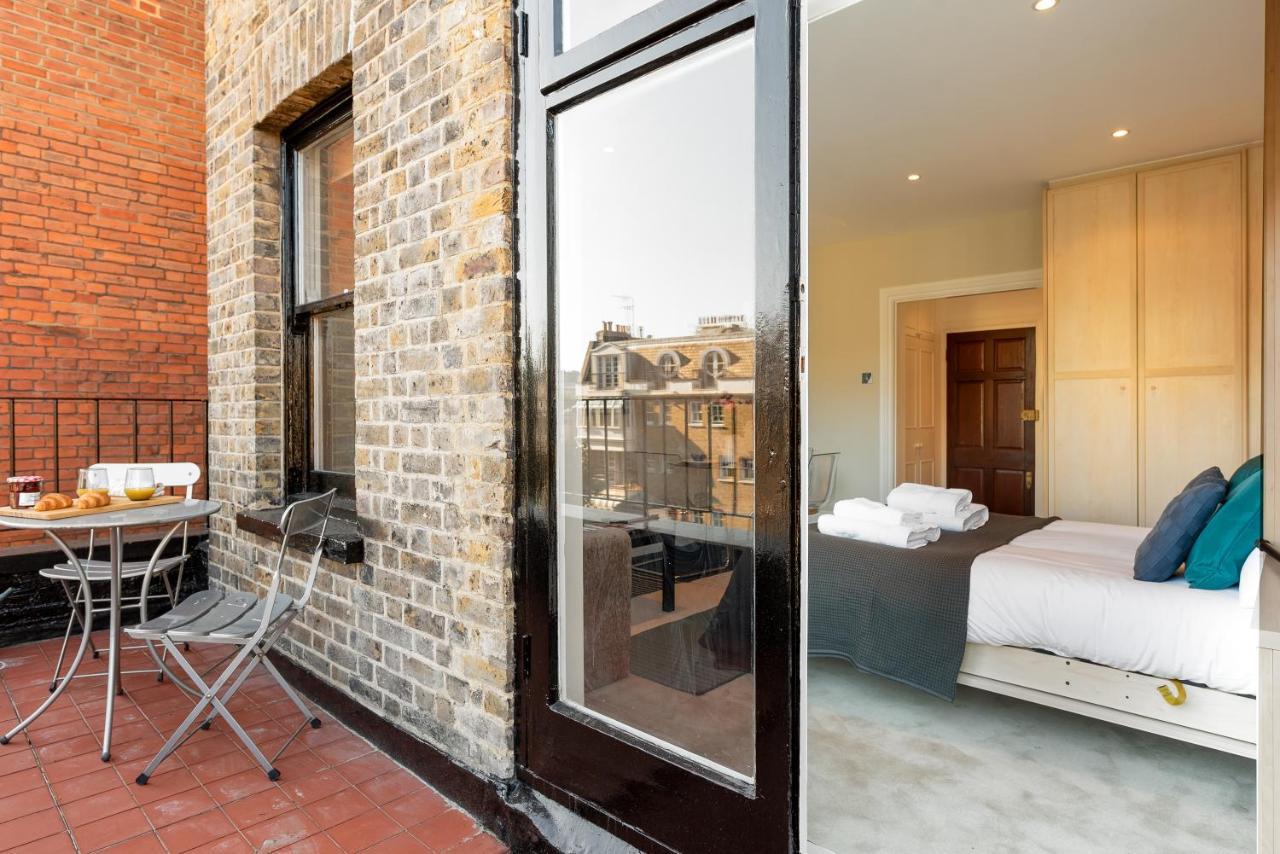 Capital Sloane Street Studio With Balcony London Bagian luar foto